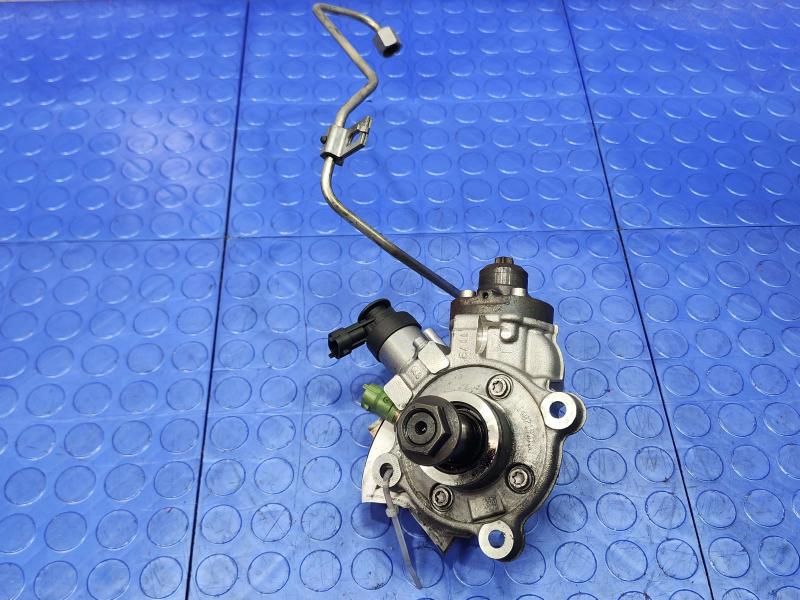 2017 Jaguar XE Fuel Pump