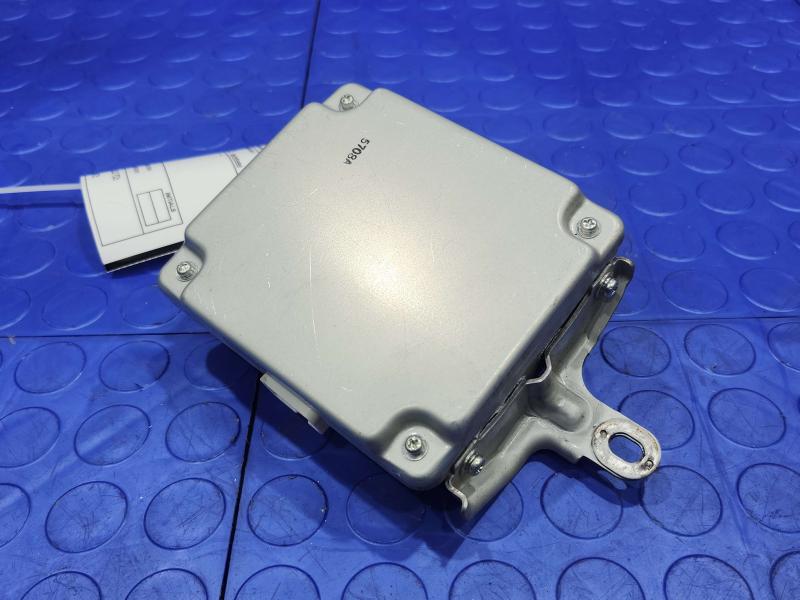 2003-2009 Toyota 4Runner AC DC Power Inverter Module OEM 8621035020