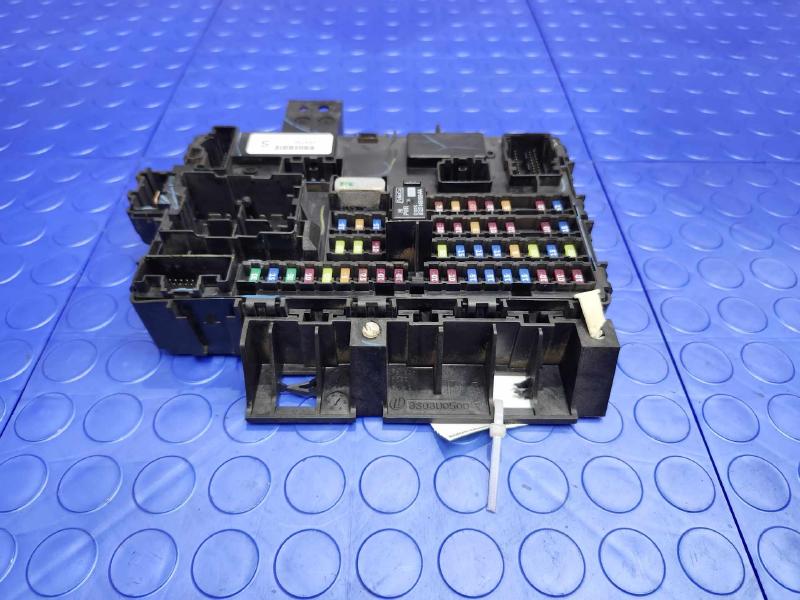 2013 Ford Taurus Cabin Fuse Box