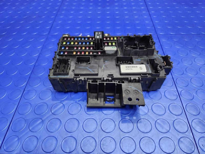 2013 Ford Taurus Cabin Fuse Box