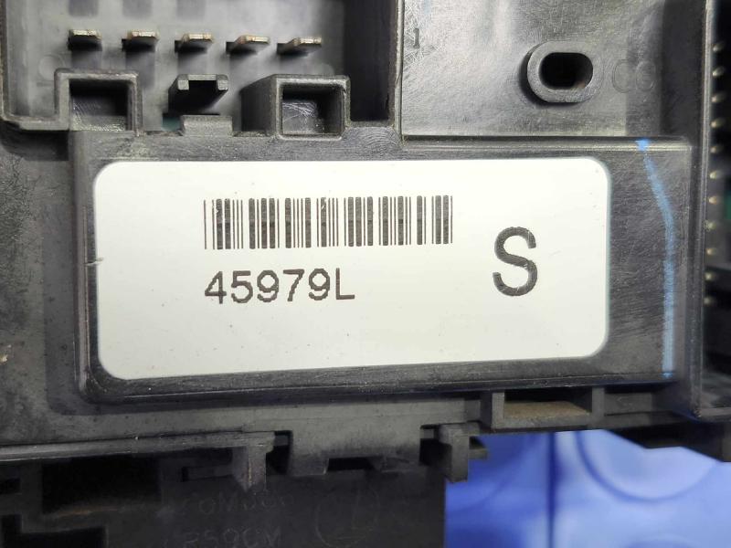 2013 Ford Taurus Cabin Fuse Box