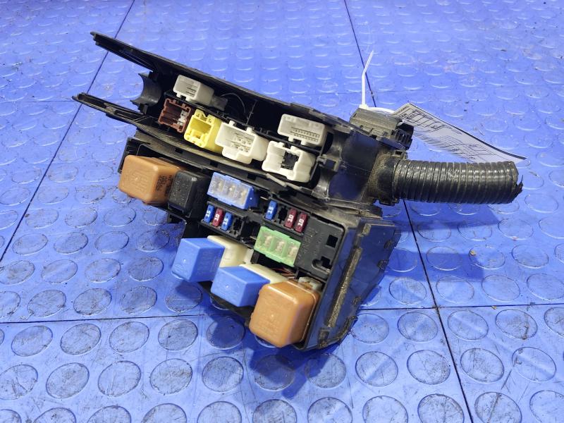 2018 Nissan Maxima Engine Fuse Box