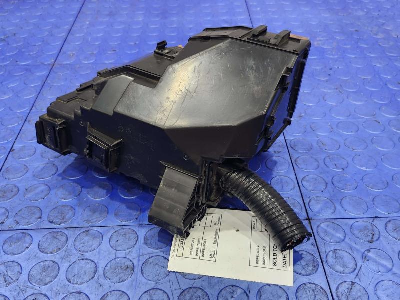 2018 Nissan Maxima Engine Fuse Box