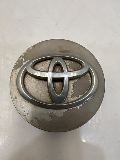 2011 Toyota Highlander Center Cap