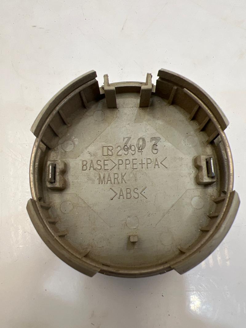 2011 Toyota Highlander Center Cap