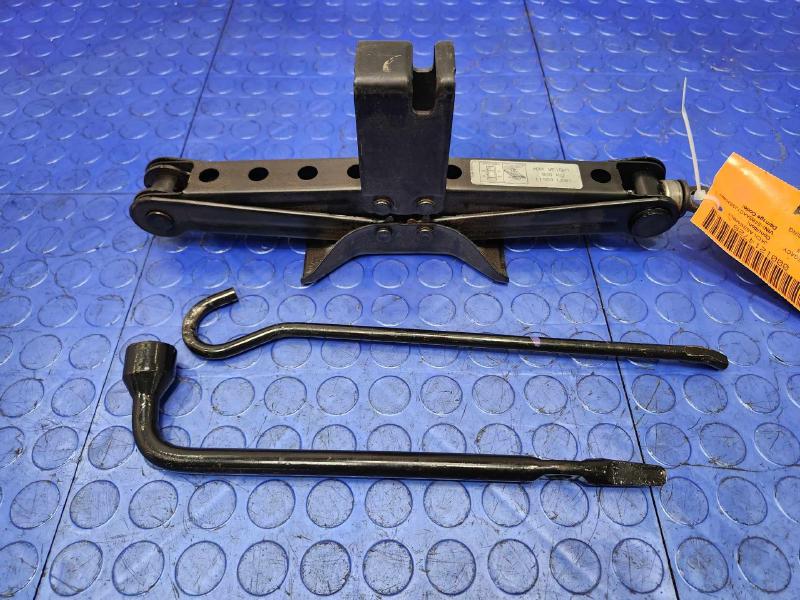 2018 Subaru Legacy Jack Assembly