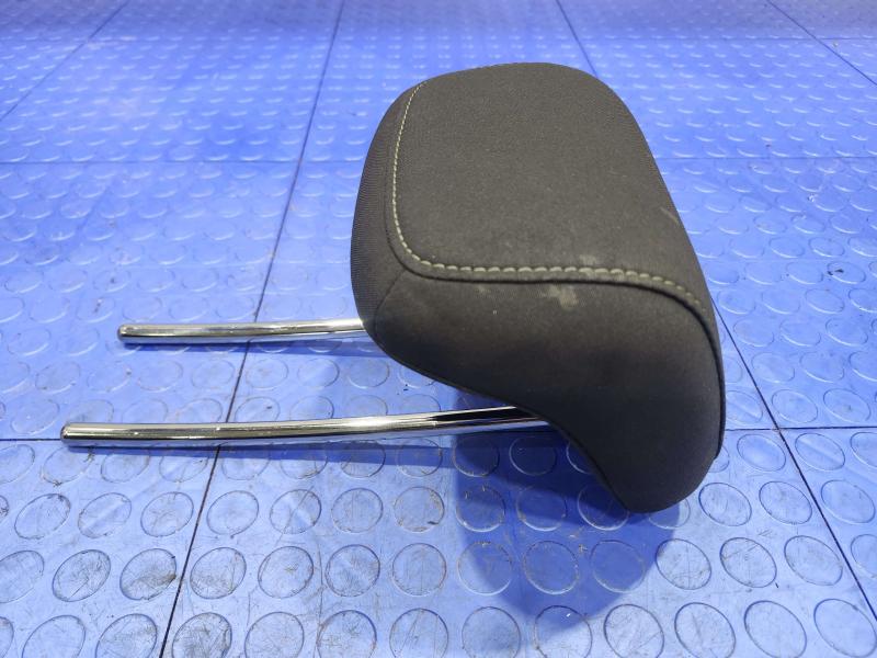 2017 Ford Focus Headrest