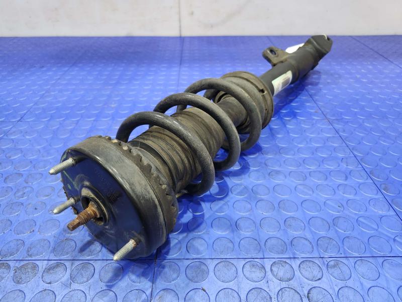 2016 Dodge Challenger Strut Assembly