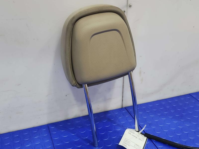 2011 Kia Sorento Headrest