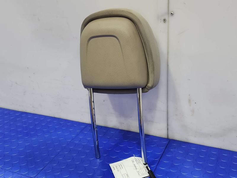 2011 Kia Sorento Headrest