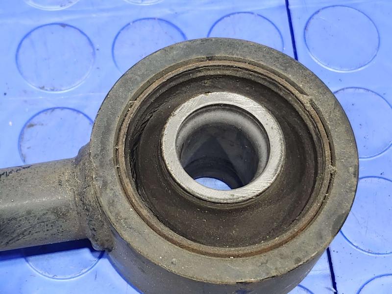2015 Nissan Murano Lower Control Arm Rr