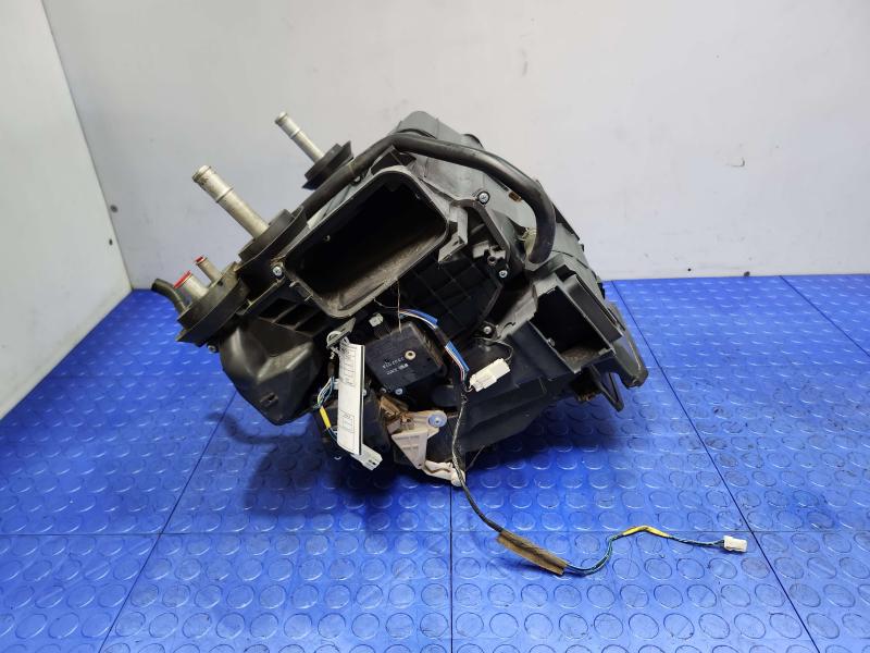 2006 Nissan 350Z Heater Housing
