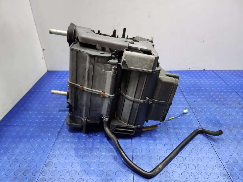 2006 Nissan 350Z Heater Housing