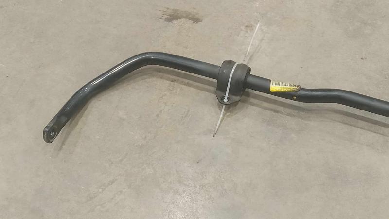 2016-2020 Kia Sorento 3.3L FWD Front Stabilizer Bar Swaybar OEM 54810C5200