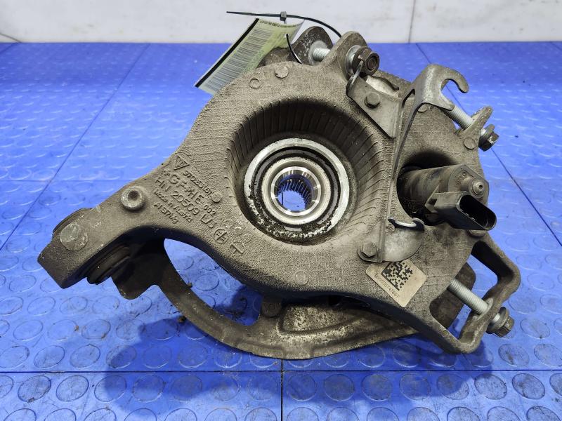 2015 Porsche Panamera Rear Knuckle/Stub Axle