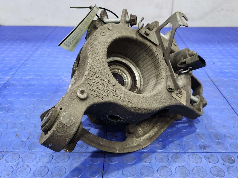 2015 Porsche Panamera Rear Knuckle/Stub Axle