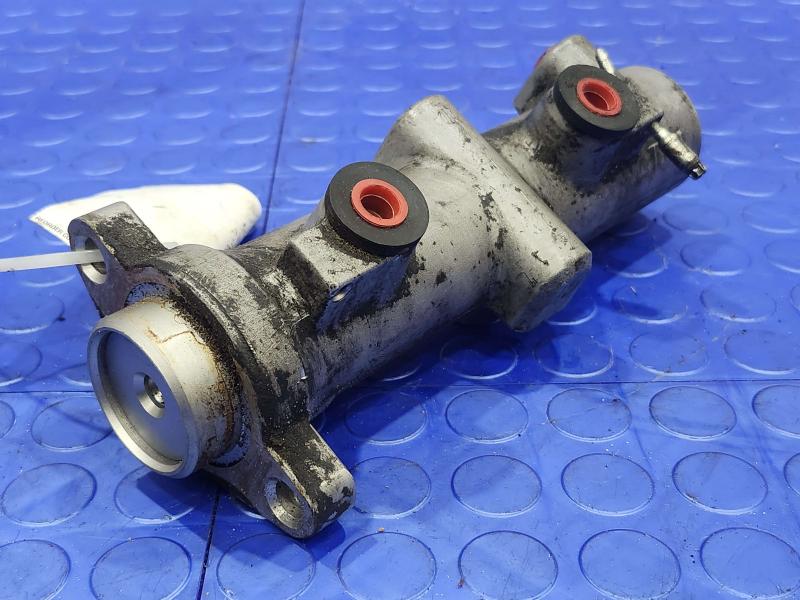 2019 Chevrolet Express 2500 Master Cylinder