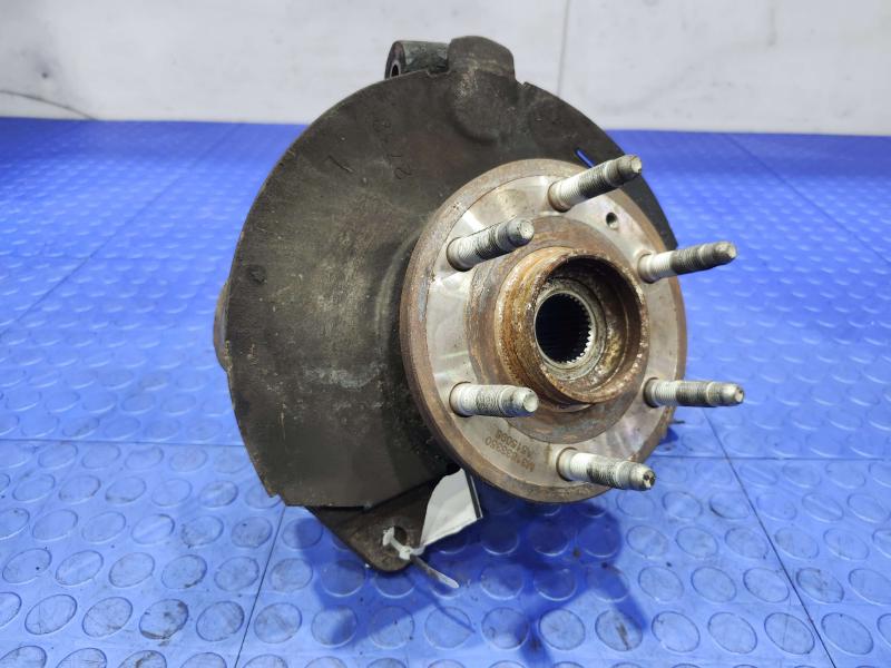 2010 Chevrolet Tahoe Spindle Knuckle Front