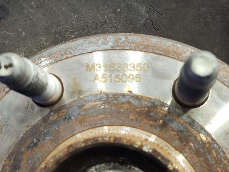 2010 Chevrolet Tahoe Spindle Knuckle Front