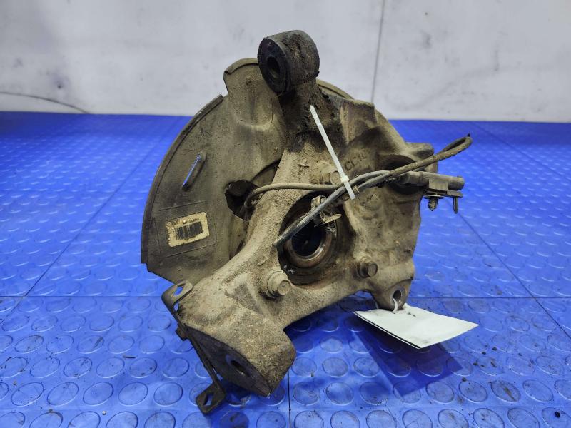 2010 Chevrolet Tahoe Spindle Knuckle Front