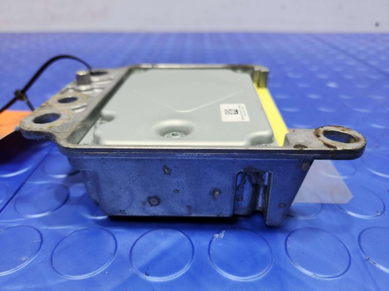 2011 Infiniti QX56 Chassis Brain Box