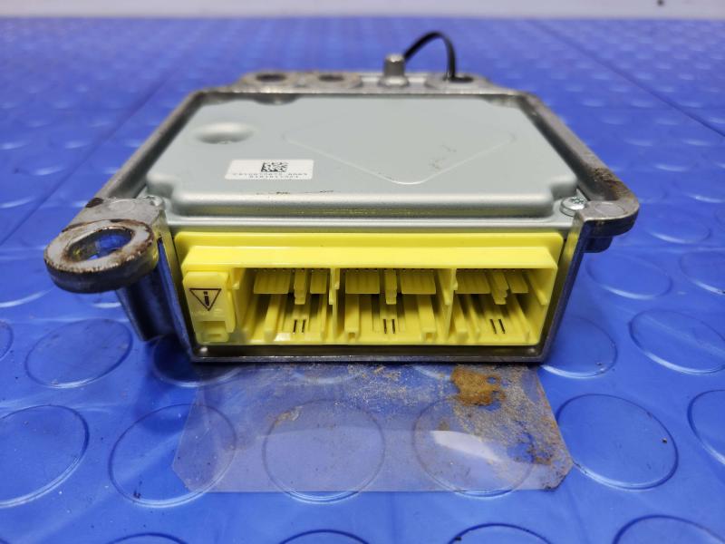 2011 Infiniti QX56 Chassis Brain Box