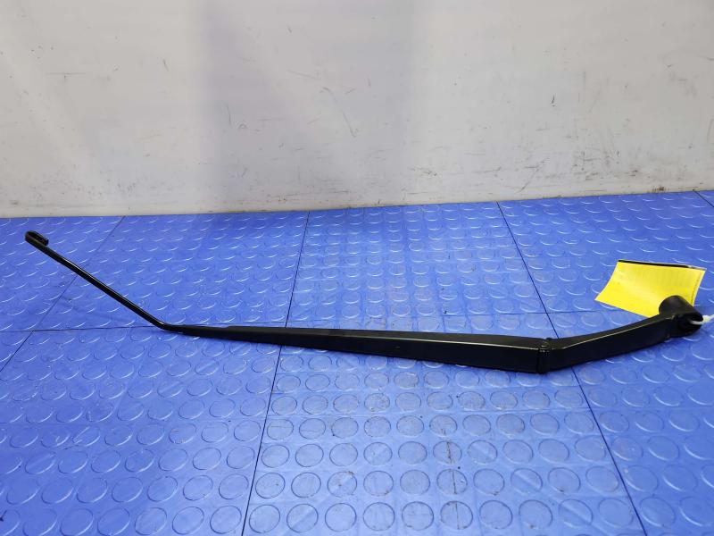 2025 Nissan Versa Wiper Arm