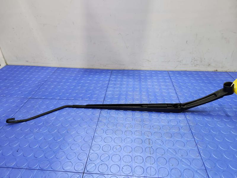 2025 Nissan Versa Wiper Arm