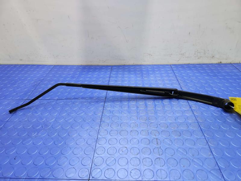 2025 Nissan Versa Wiper Arm