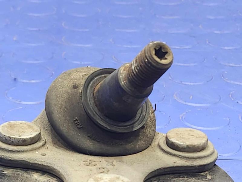 2015 Volkswagen Golf Lower Control Arm Front