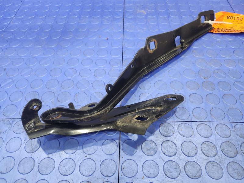 2012 Ram 1500 Hood Hinge