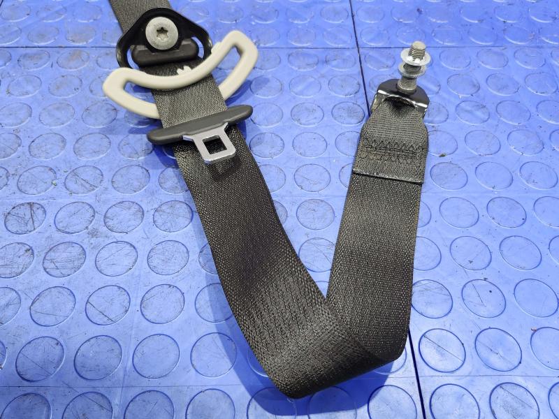 2016 Cadillac ATS Rear Seat Belt