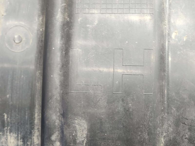 2011 Kia Sorento Inner Fender Liner