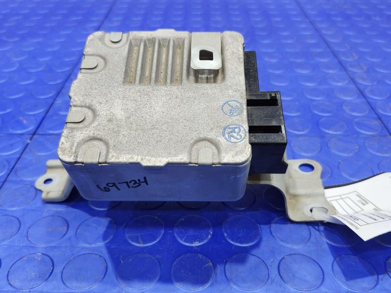 2010-2011 Toyota Prius Power Steering Control Module OEM 8965047240