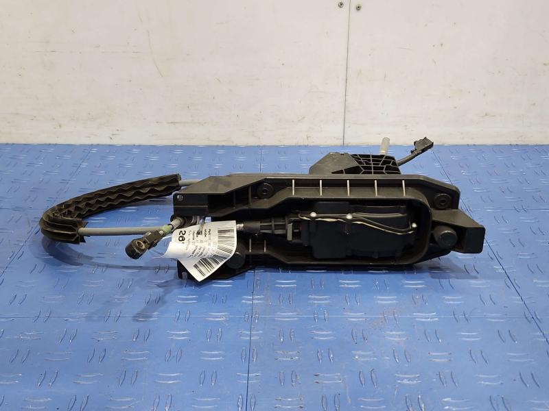 2012 Audi TT Floor Shifter