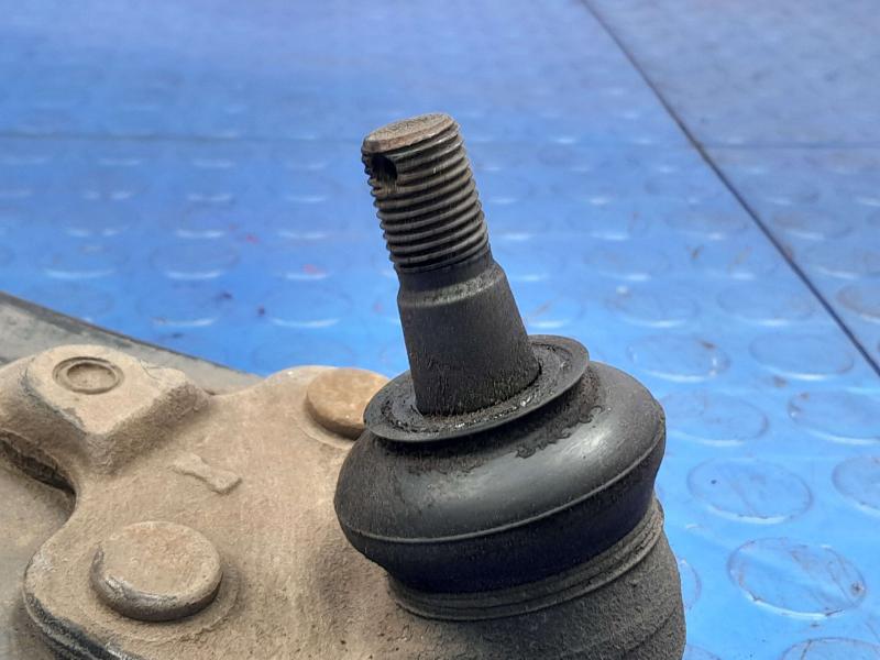 2014 Toyota Corolla Lower Control Arm Front
