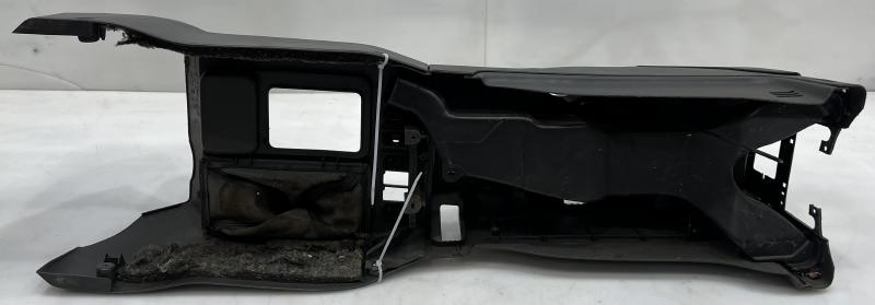 2001 Isuzu Trooper Front Console