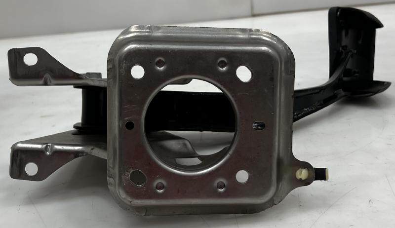 2012 - 2015 Volkswagen Passat Brake Pedal Assembly OEM