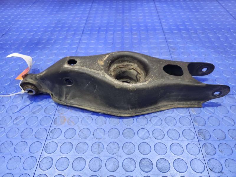 2016 Dodge Challenger Lower Control Arm Rr