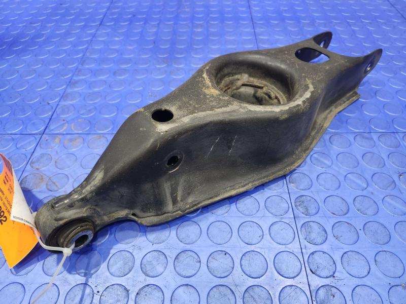 2016 Dodge Challenger Lower Control Arm Rr