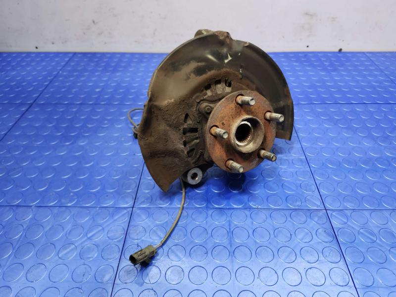 2010 Toyota Prius Spindle Knuckle Front