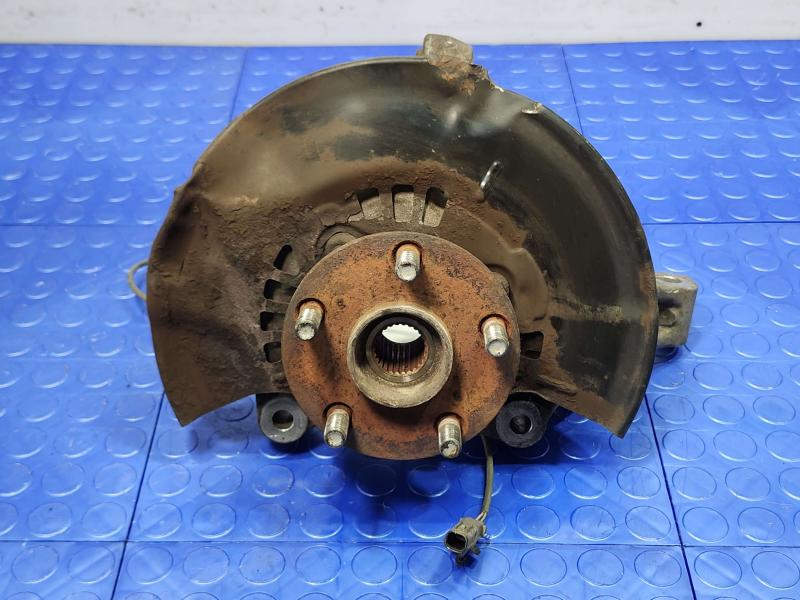 2010 Toyota Prius Spindle Knuckle Front