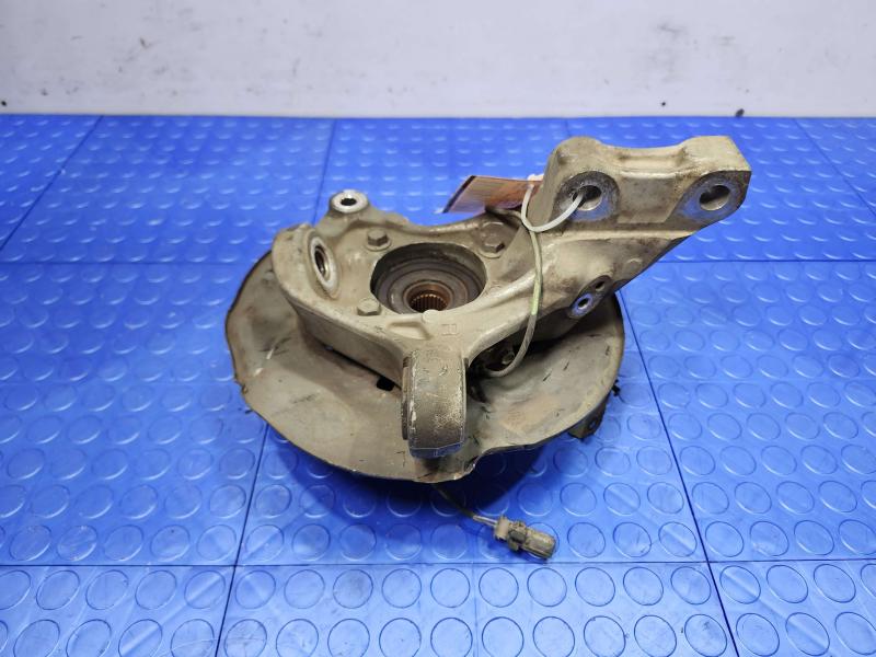 2010 Toyota Prius Spindle Knuckle Front
