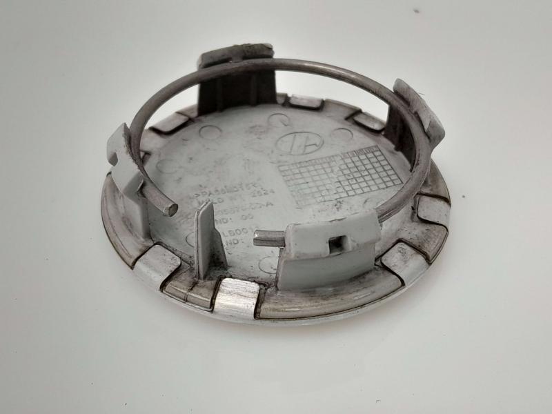 2013 Tesla Model S Center Cap