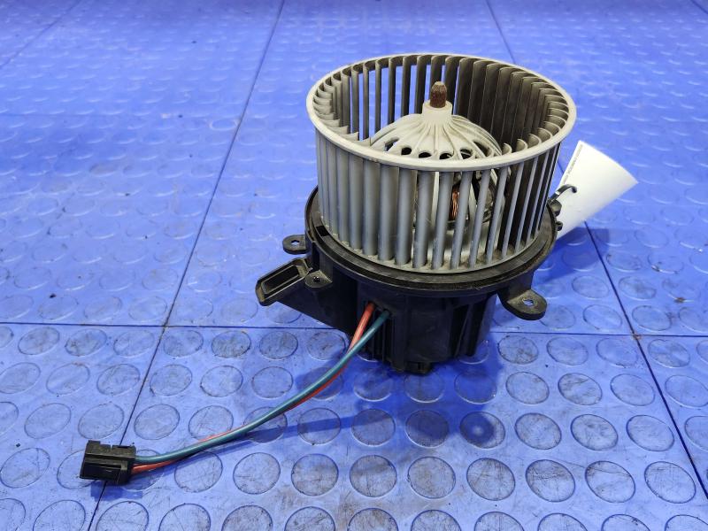 2015 Porsche Panamera Blower Motor
