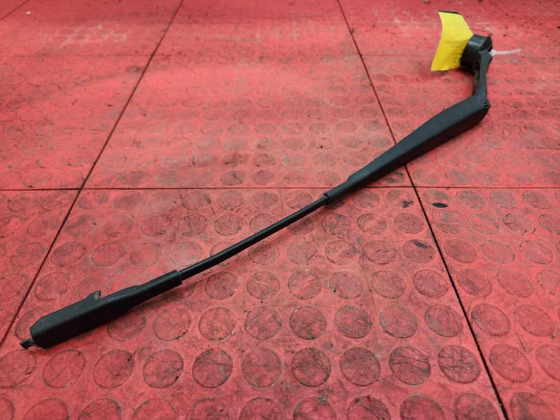 2014 Ford Fusion Wiper Arm