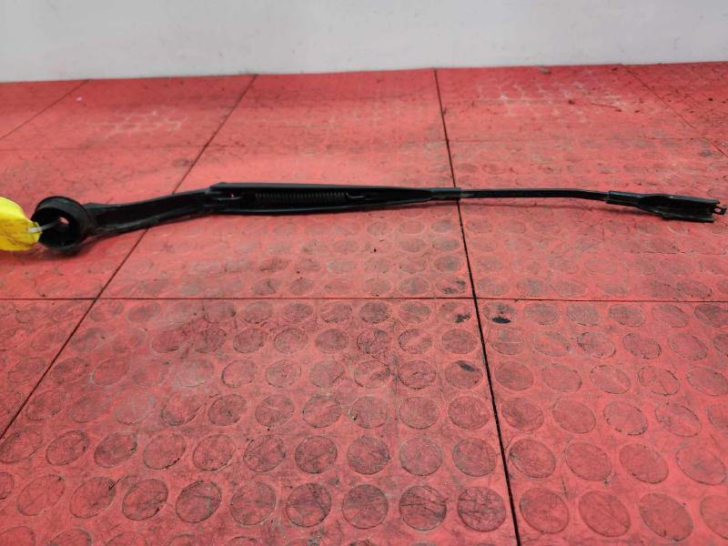 2014 Ford Fusion Wiper Arm