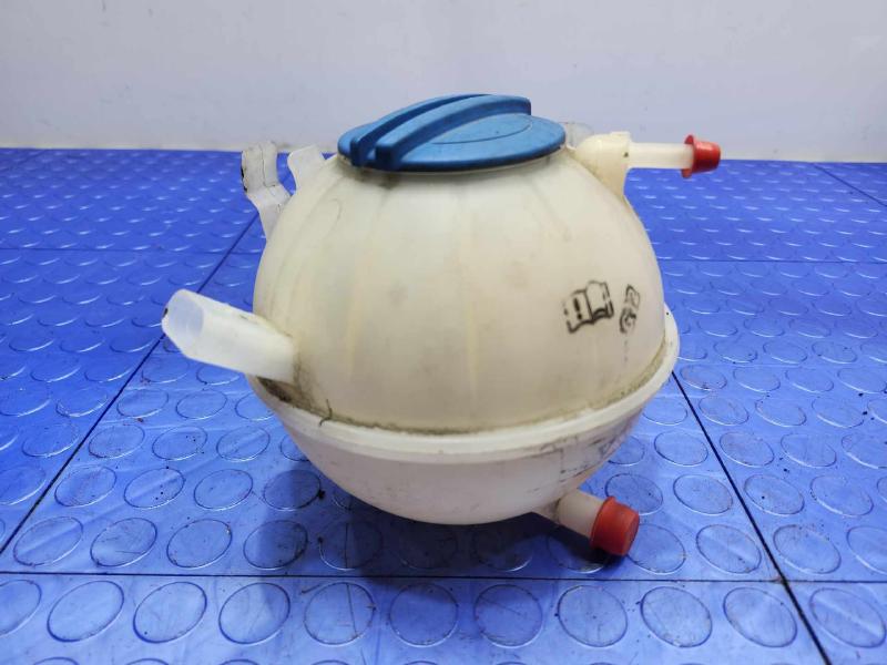 2012 Volkswagen Jetta Coolant Recovery Bottle