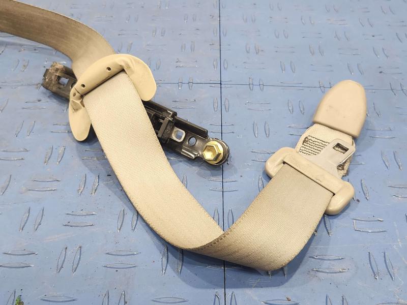 2002 Toyota Camry Front Seat Belt
