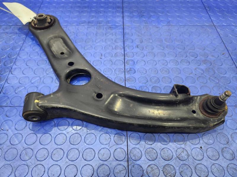 2012 Hyundai Veloster Lower Control Arm Front